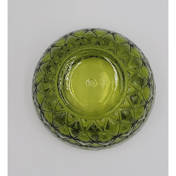 Vintage Indiana Glass Co Avocado Green Quilted Diamond Ruffled Bowl Glass - Picture 7 of 11